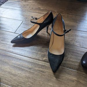 Marc Fisher black leather strappy pump